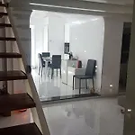 Scuto Casa de hóspedes 4*