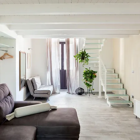 Casa de hóspedes Scuto 4*