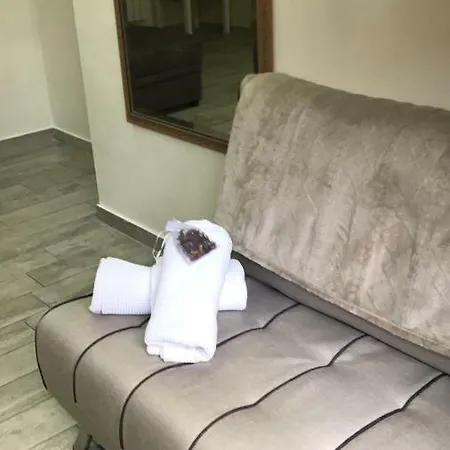 Scuto 게스트하우스 4*